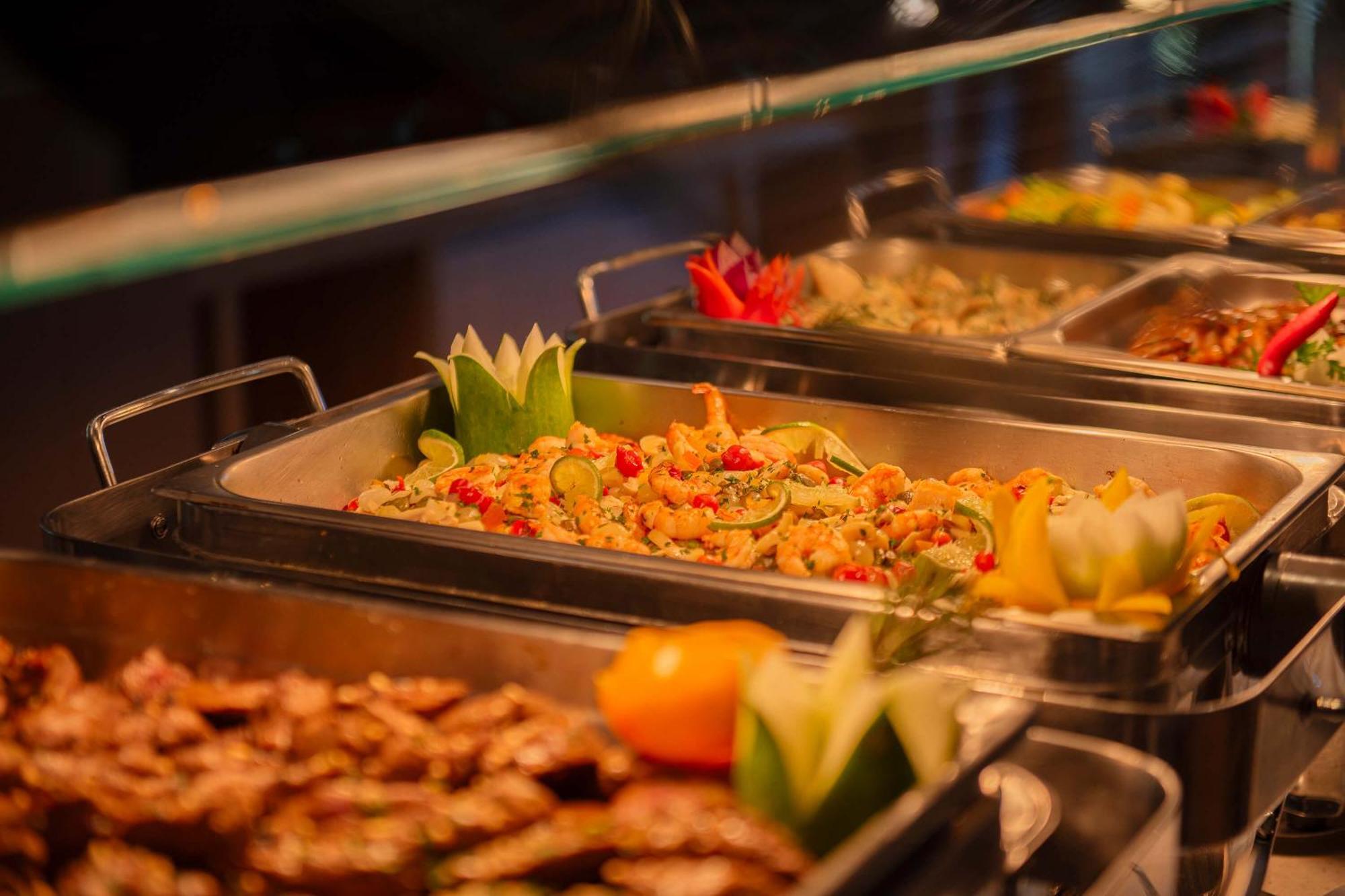 Hotel Deville Prime Сальвадор Экстерьер фото A chafing dish