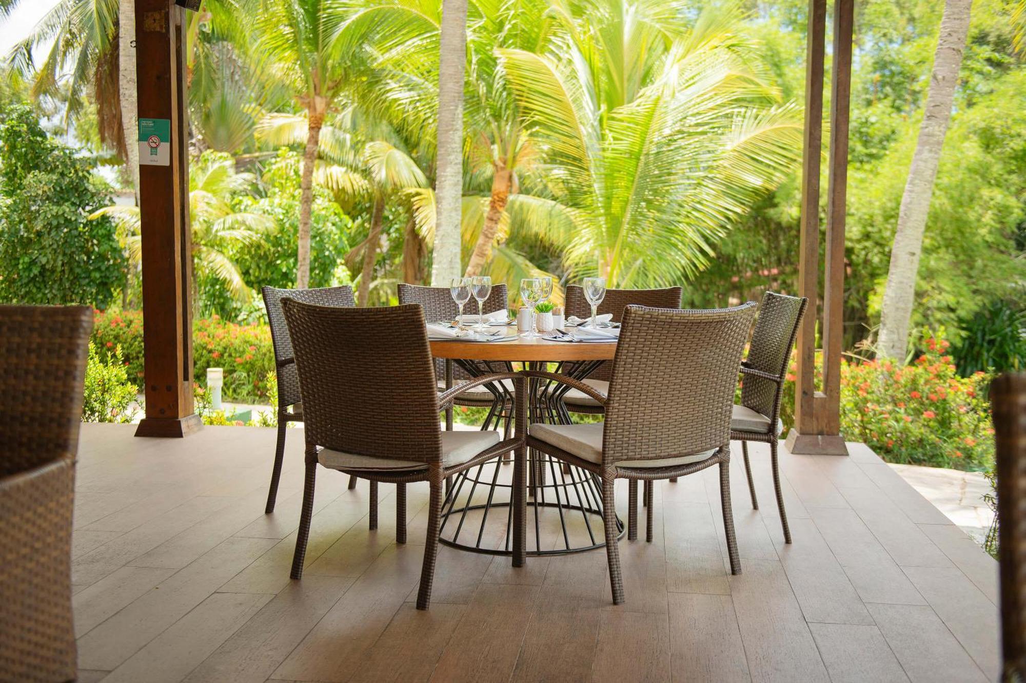 Hotel Deville Prime Сальвадор Экстерьер фото The Deck