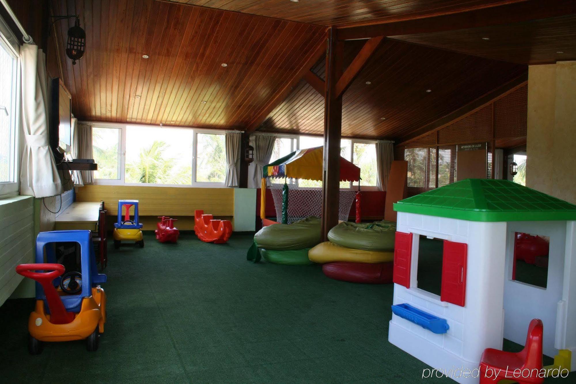 Hotel Deville Prime Сальвадор Экстерьер фото The children's playroom